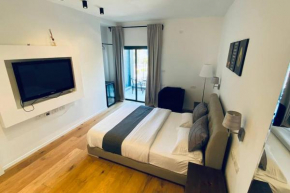 The Yermiyahu and Beach Luxury suite
